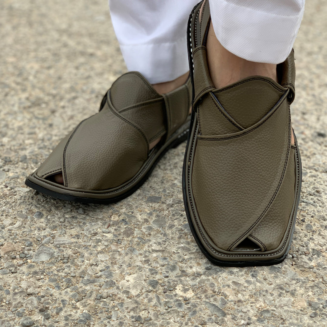 DOTTED LEATHER Olive:  062