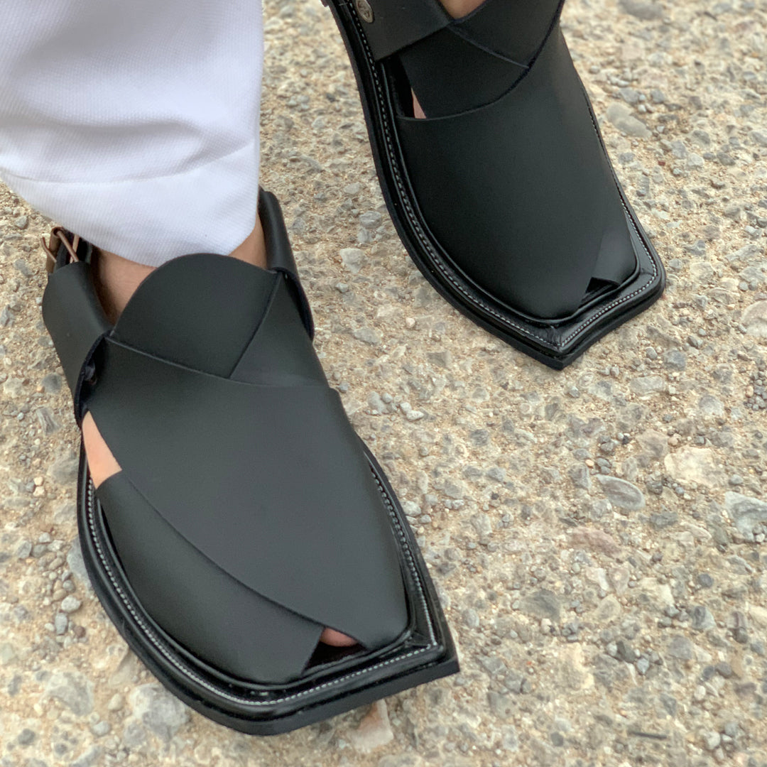 MATTE BLACK T SHAPE: 060